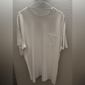 Abercrombie essential pocket tee